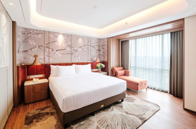 Pilihan Utama di Kota Malang, Atria Hotel Malang Resmikan Tampilan Baru Usung Konsep “Consciously Javanese” WhatsApp Image 2025 12 06 at 19.07.45